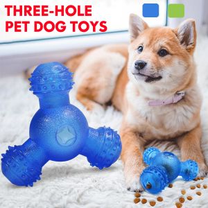 Pet Li ציוד ואביזרים לכלב צעצועים לכלב Three-Hole Pet Dog Toys Interactive Feeder Ball Portable Feeding Chew Food 