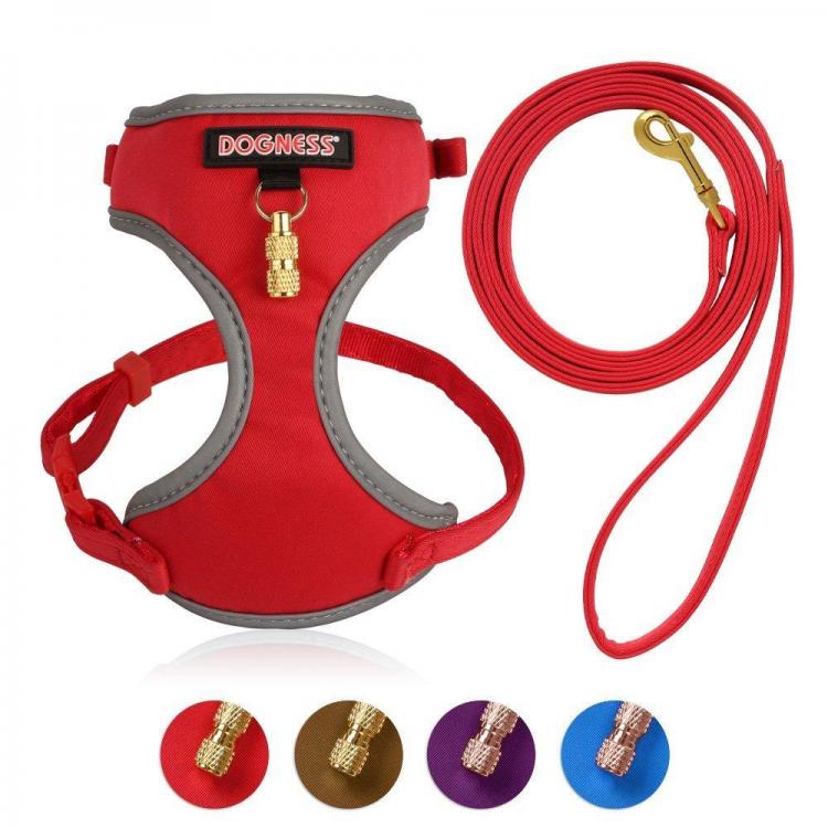 Pet Li ציוד ואביזרים לכלב קולר לכלב Small Dog Vest Harness & Leash Set Dog Collar Luxurious Breathable Soft Comfy Mesh Padding